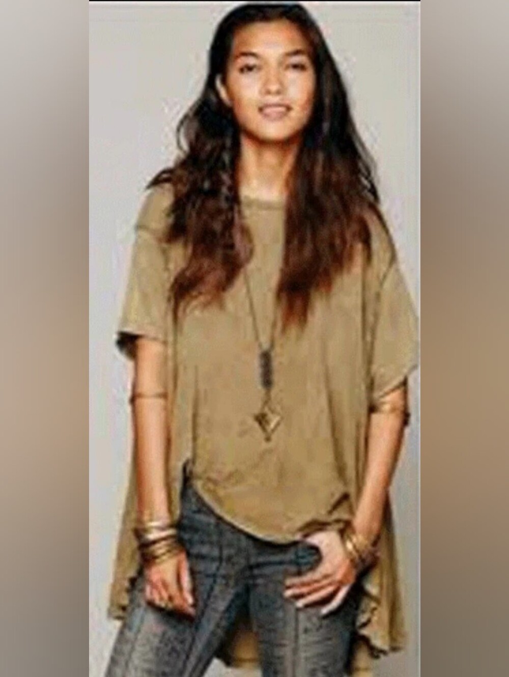 We The Free People Circle In The Sand Olive Scoop Neck Short Sleeve Swing Tee